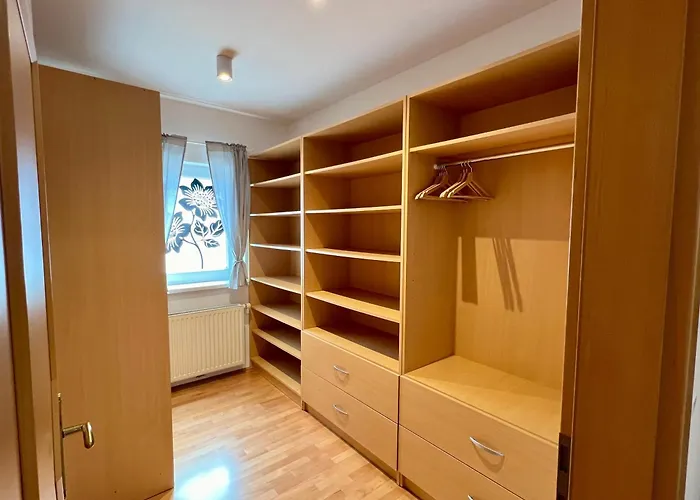 Center アパート *